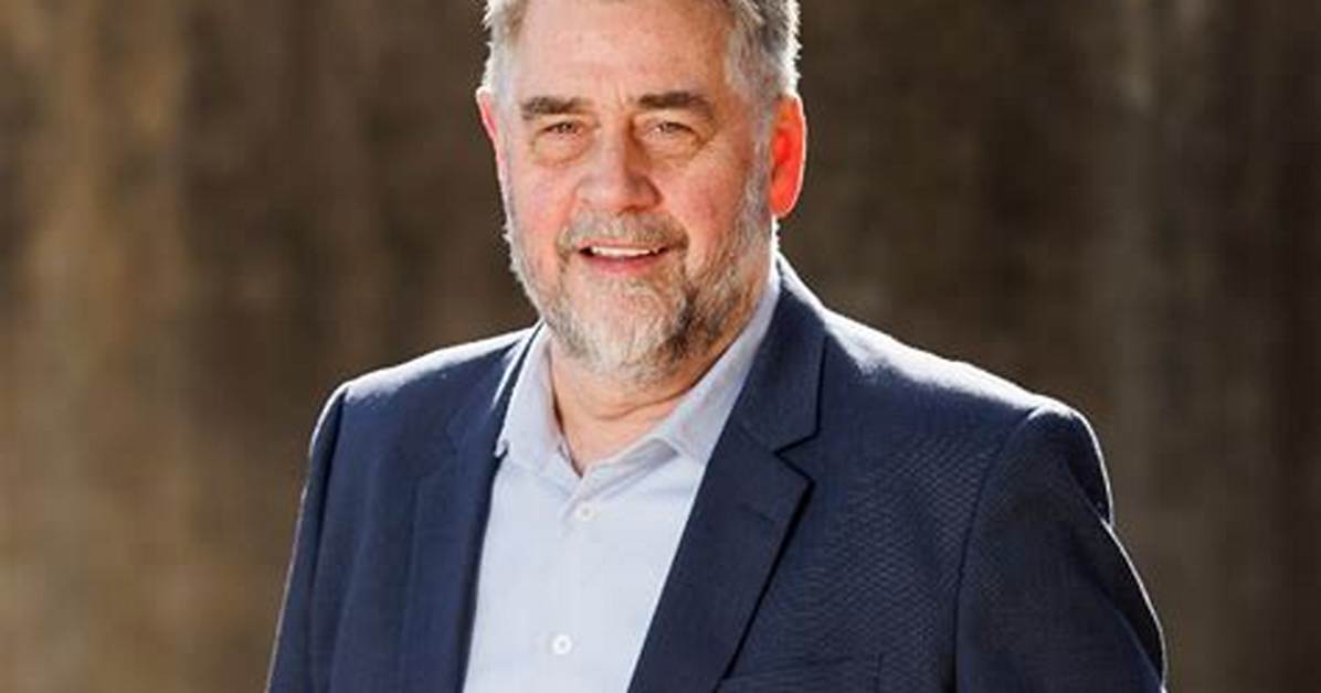 The Unparalleled Expertise of Stephen Machy In