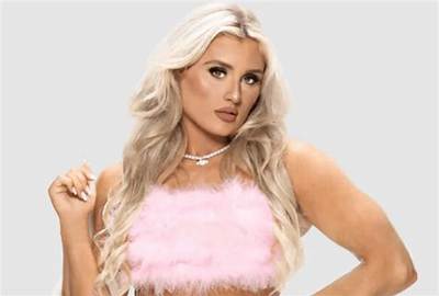 Tiffany Stratton Height and Weight: a Comprehensive Guide