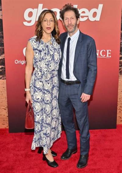 Tim Blake Nelson Bio, Wiki, Age, Wife, Modern Family, Hulk, and Net Worth