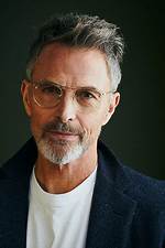 Tim Daly Age, Height, Movies and Tv Shows, Education, Family |