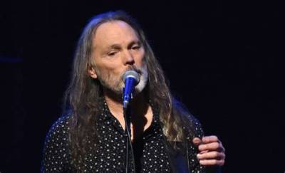 Timothy B. Schmit Net Worth: How Rich Is Timothy B. Schmit?