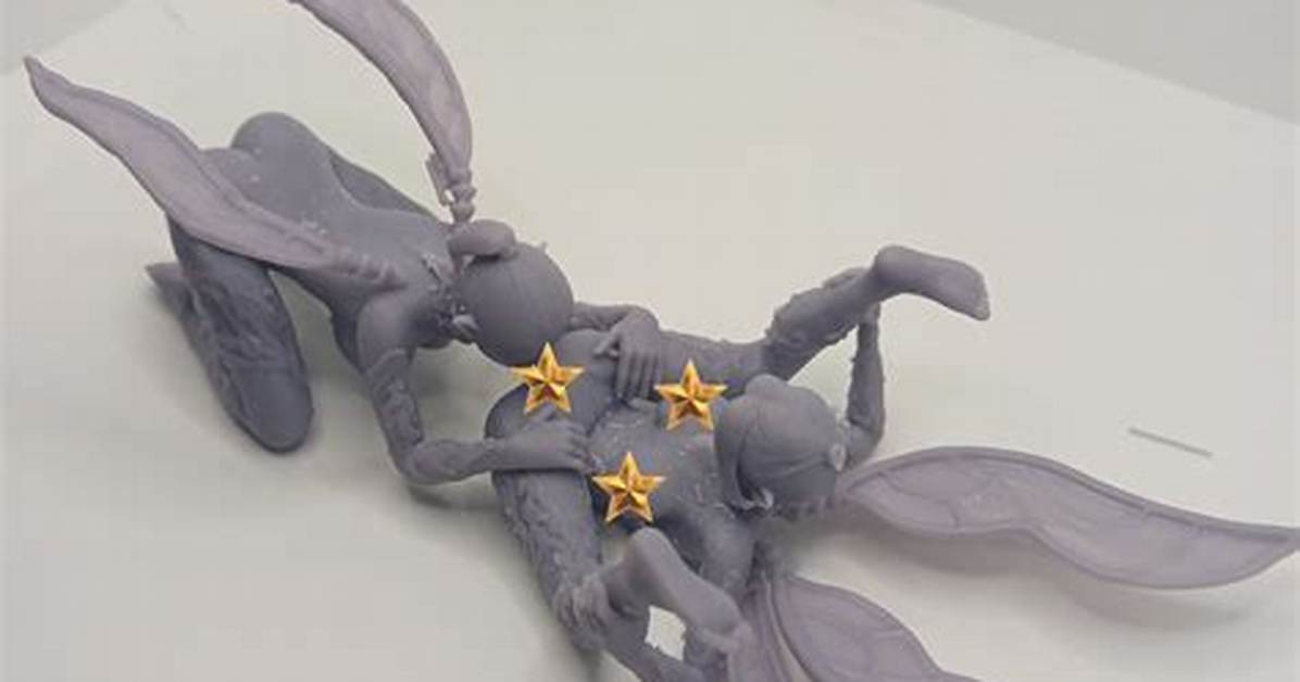 Tiny Tixie: Unveiling the World of Miniature Art and Collectibles