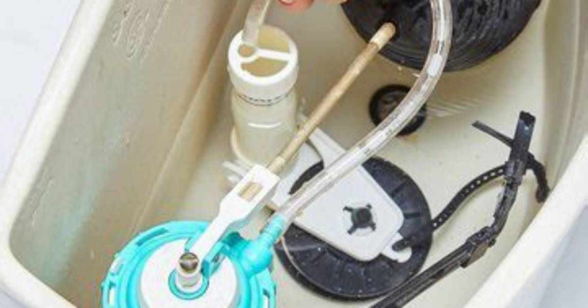 Toilet Handle Won't Flush | Homesteady