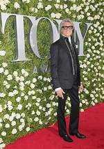 Tommy Tune Age, Height, Weight, Husband, Net Worth & Bio