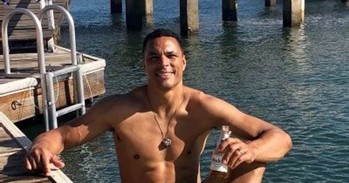Tony Gonzalez Bio, Wikipedia, Net Worth, Married, Wife, Age, Height