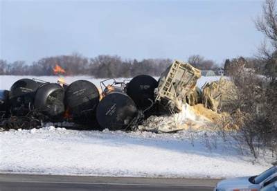 Train Derailment in Minnesota Spills Ethanol, Several Rail Cars Catch Fire, Homes Evacuated