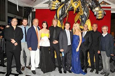 Transformers Age of Extinction Cast Net Worth – Richest Cast Members Salary