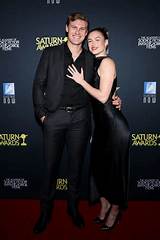 Twd Star Madison Lintz’s Boyfriend Jackie Kay Is a Talented Artist