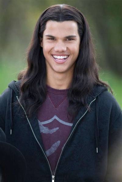 Twilight Jacob Actor: Who Played the Part?