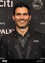 Tyler Hoechlin's Relationships: Past & Present!