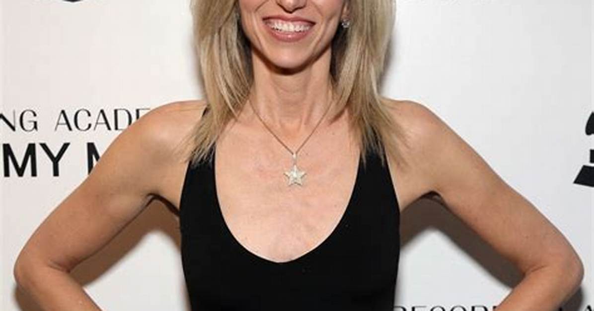 Uncover Debbie Gibson's Vinyl Revival: Discoveries and Insights