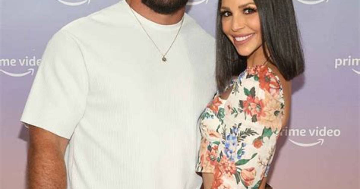 Uncover the Family Ties of Scheana Shay: a Peek into Her Parents' Lives