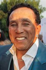 Unlocking Smokey Robinson's Mesmerizing Hazel Gaze