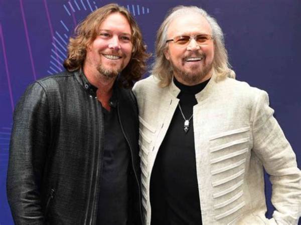 Unveiling Barry Gibb's Life Unveiled: Height, Weight, Age, Spouse, and Family Revealed