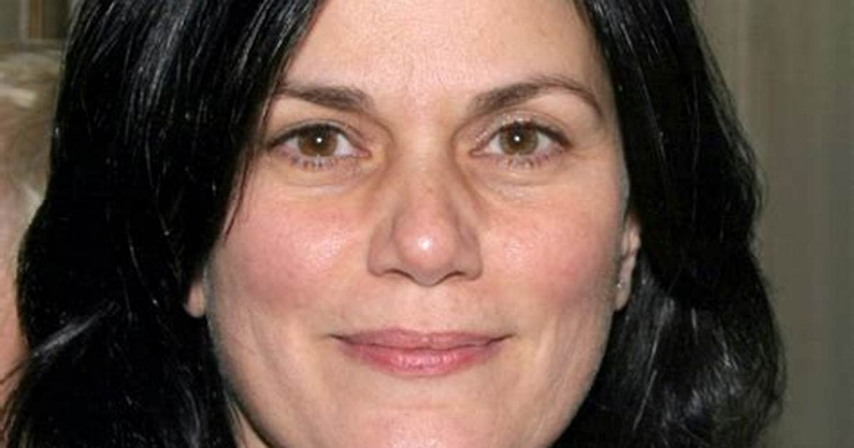 Unveiling Linda Fiorentino's Current Whereabouts: a Journey of Rediscovery