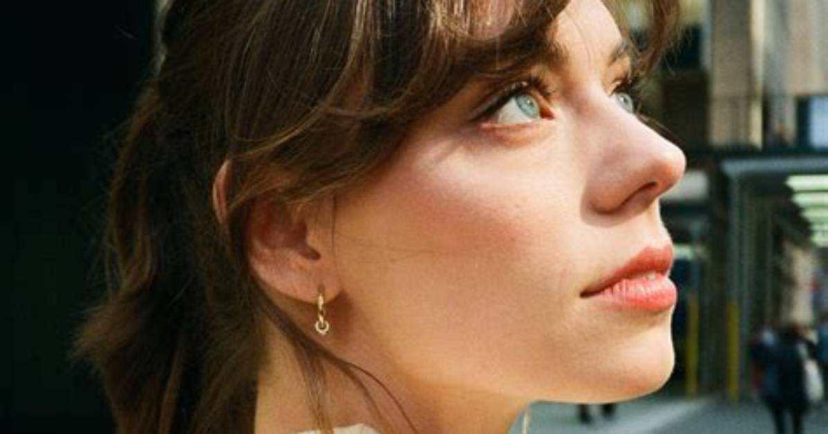 Unveiling the Secrets of Marlo Kelly Lookalikes: Discoveries and Insights