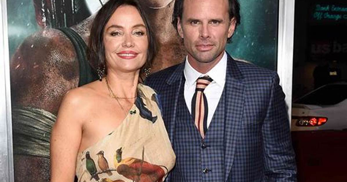 Unveiling the World of Walton Goggins' Wife: Discoveries and Insights