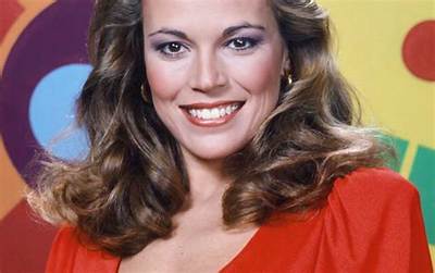 Vanna White Height
