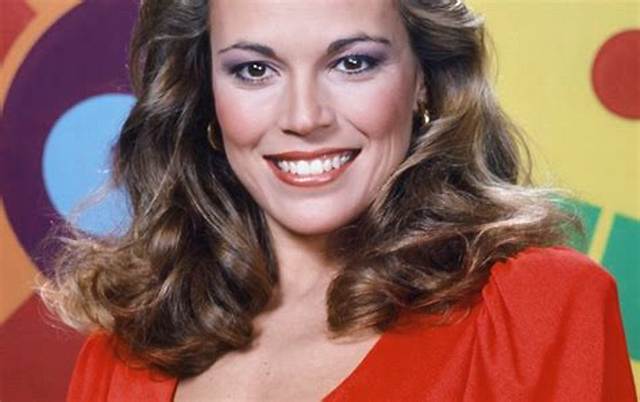 Vanna White Height