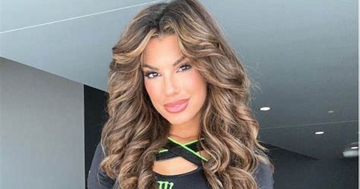 Victoria Vesce- Wiki, Age, Boyfriend, Net Worth, Ethnicity, Height