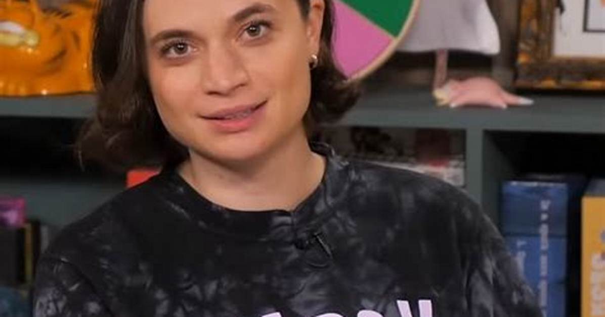 Vital Stats Unveiled: Exploring Angela Smosh's Height