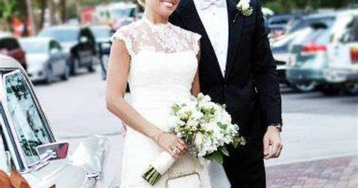 Was Ainsley Earhardt Married?
