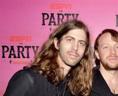 Wayne Sermon Net Worth: a Comprehensive Insight into the Life and Success of Imagine Dragons' Guitarist