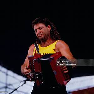 Wayne Toups: the Legendary Figure of Cajun Music