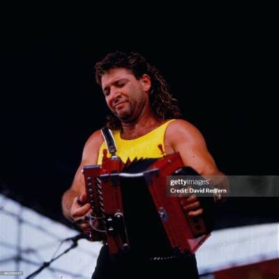 Wayne Toups: the Legendary Figure of Cajun Music