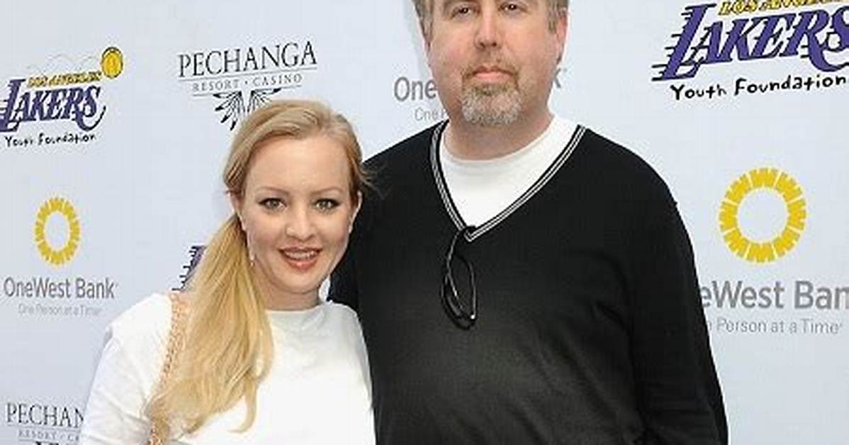 Wendi Mclendon Covey Husband Children Net Worth Age