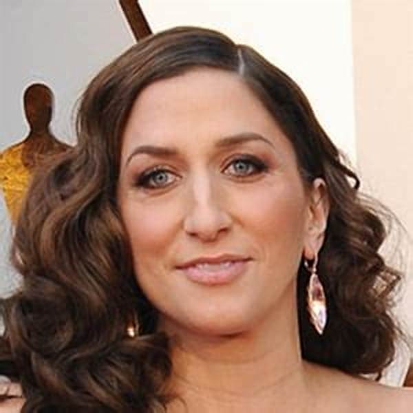 What Age Is Chelsea Peretti?