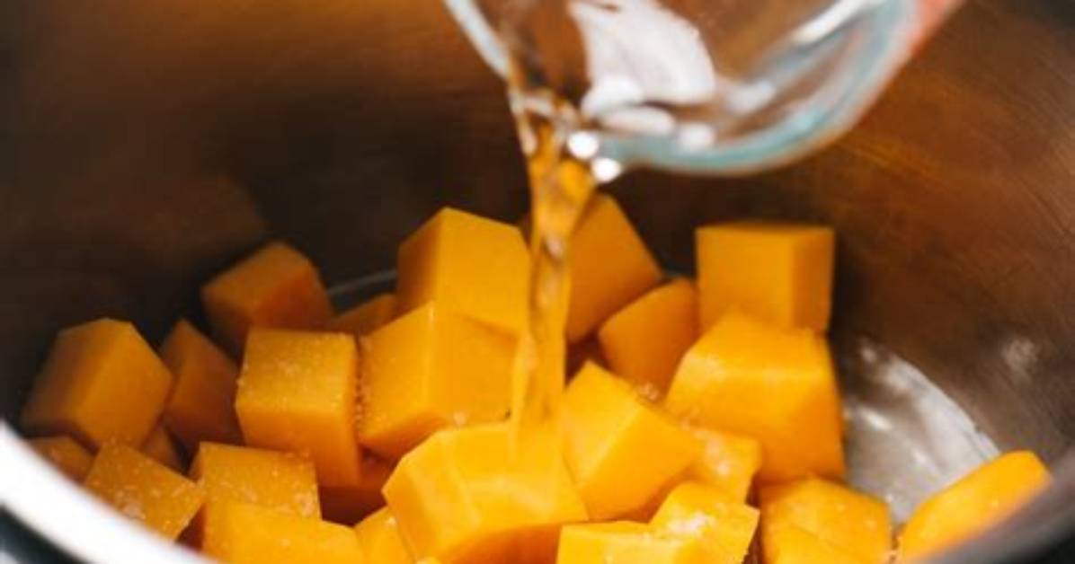 What Can I Boil to Freshen the Air?