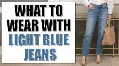 What Color Jeans Can I Wear to Work at Starbucks?