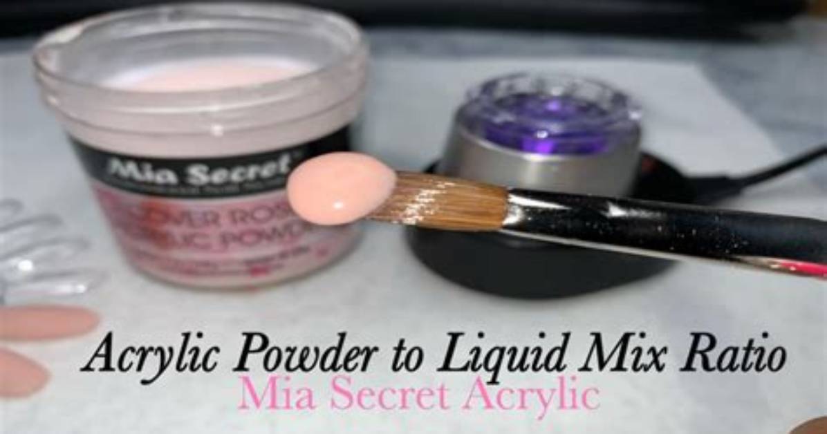 What Do You Mix Acrylic Powder with?