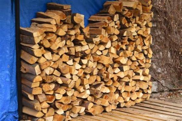 What Does Wood Stack Mean?
