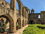 What Happened to the Spanish Colonial Outposts in New Mexico and Florida?