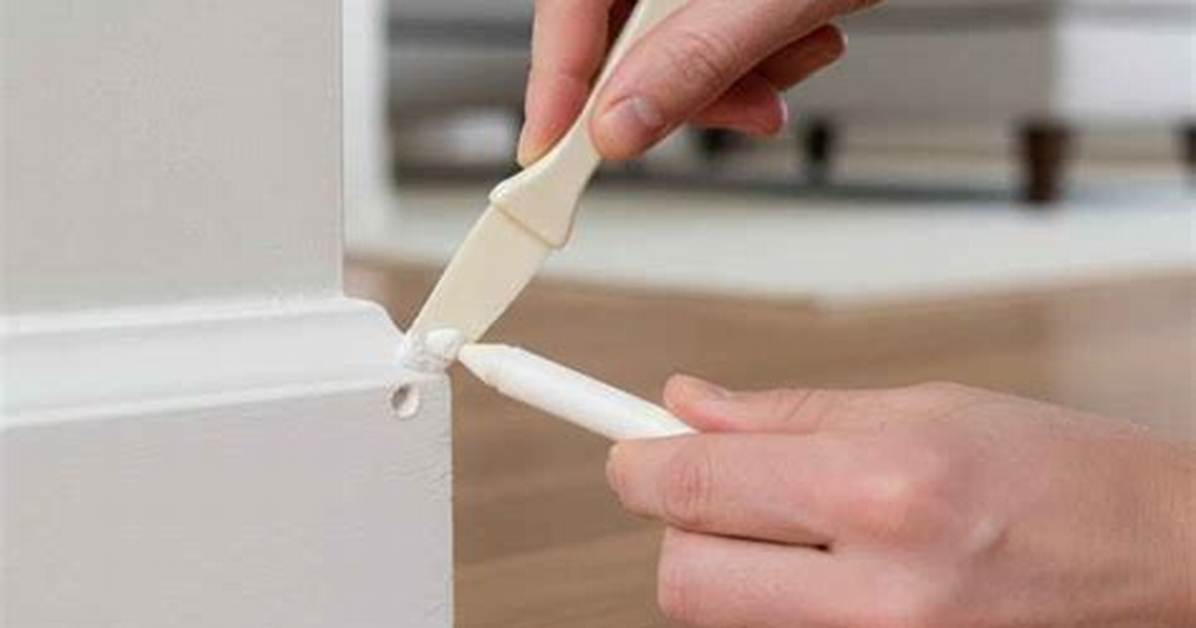 What Household Products to Fill Nail