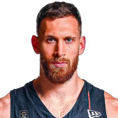 What Is the Age of James Karnik? Parents Biography Instagram Explored of the Athlete