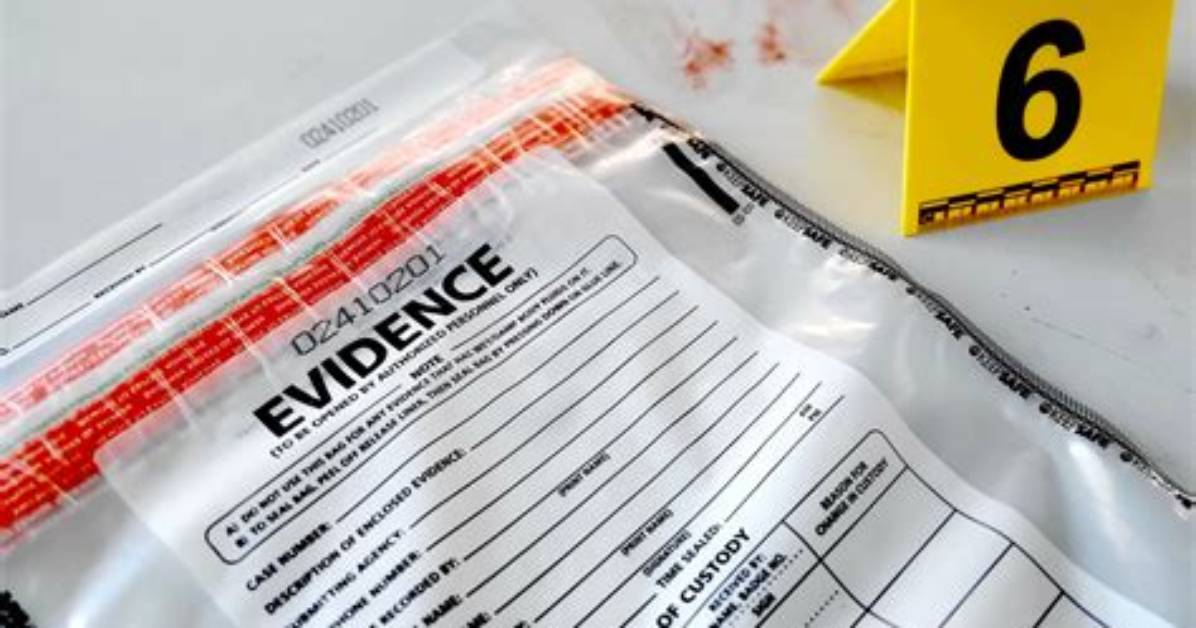 When Collecting Evidence What Type of Bag Should Be Used?