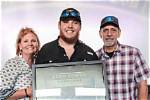 When Did Luke Combs' Father Pass Away? Breaking the Sad News