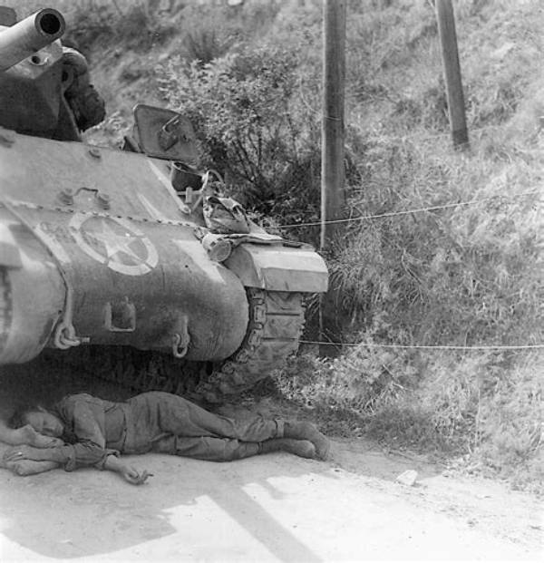 Where Do Tank Crews Poop?
