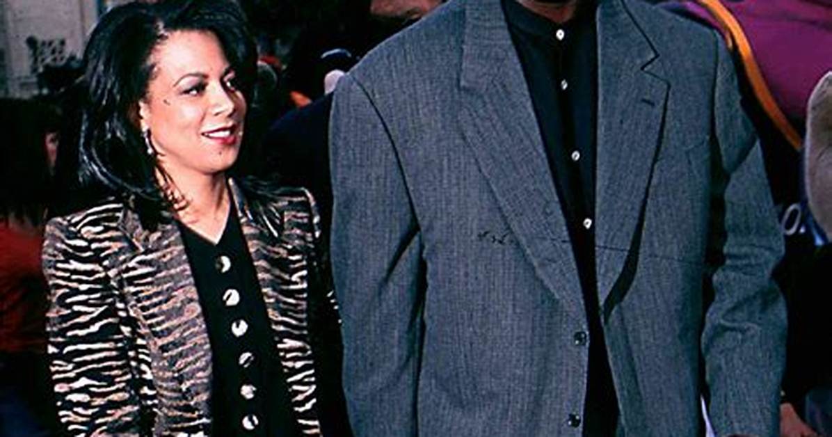 Where Is Juanita Jordan Now? Michael Jordan Ex-Wife Wiki Bio