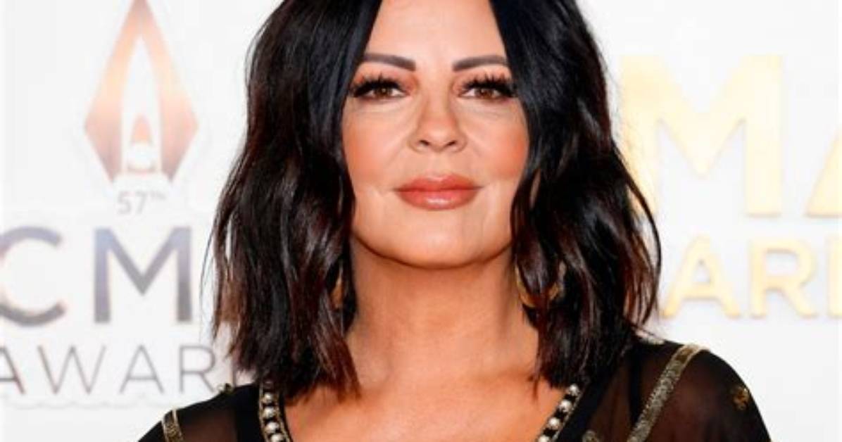 Who Are Country Star Sara Evans Current And