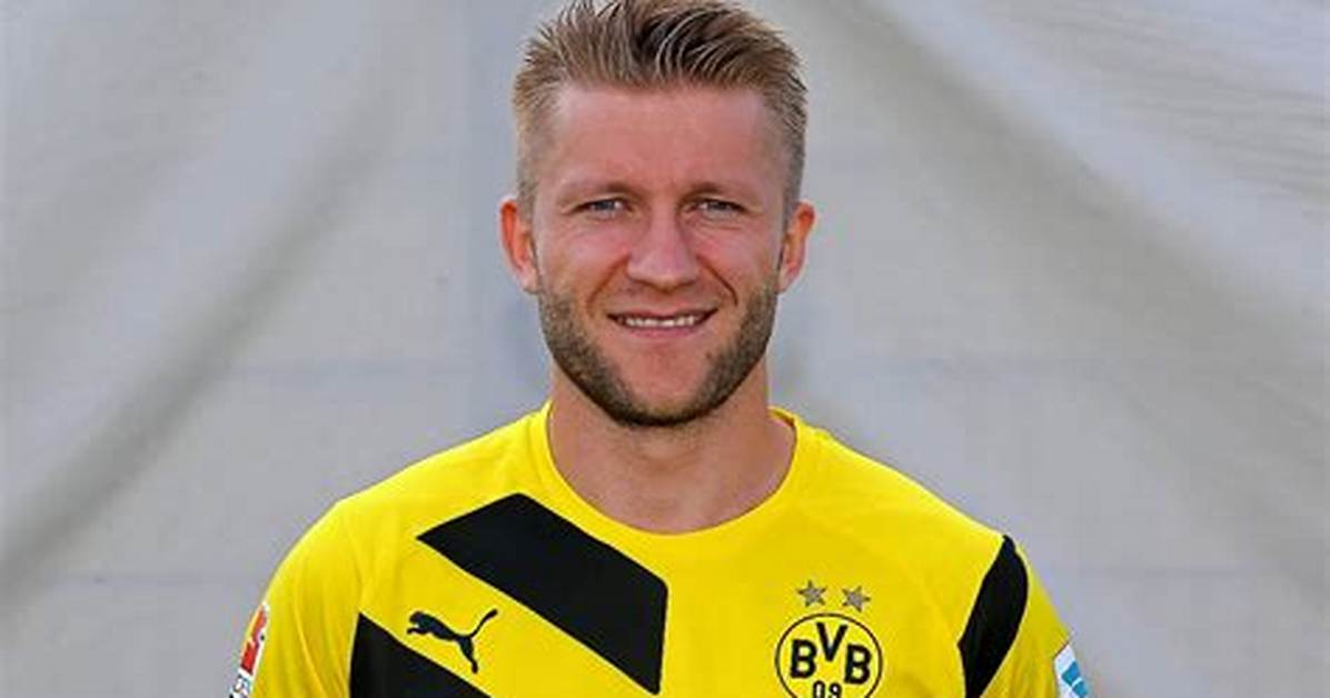 Who Are Jakub Blaszczykowski S Parents? Jakub Blaszczykowski Biography, Parents Name, Nationality and More