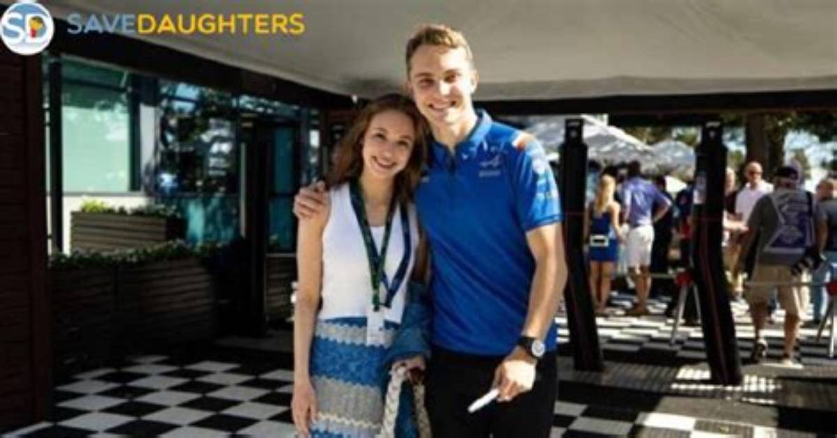 Who Are Oscar Piastri Parents Girlfriend Age And