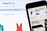 Who Does Farfetch Ship with?