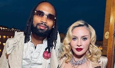 Who Has Madonna Dated? Boyfriend List, Dating History