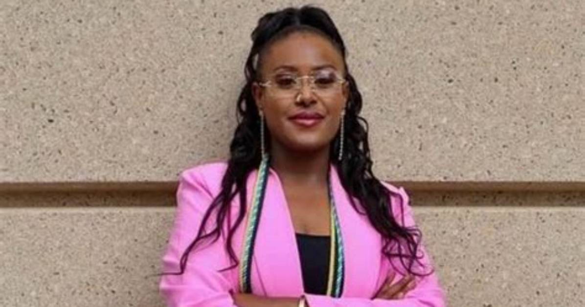 Who Is Alewia Tola Roba Woman Dubbed Black Karen in Viral Video Accuses Indonesian Cafe of Stealing