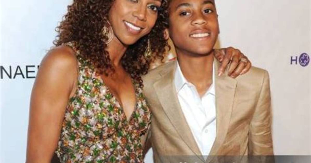 Who Is Holly Robinson Peete Son Details to Know About Her