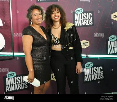 Who Is Jackie Venson’s Husband? Details on the Married Life of the Singer